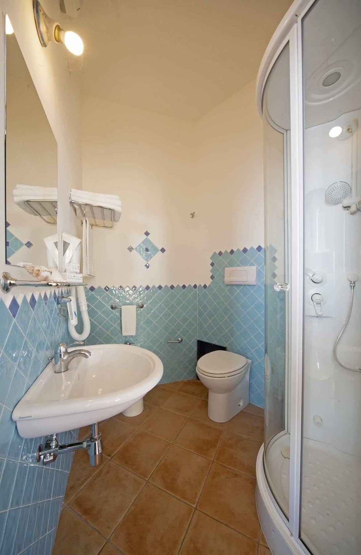 Bue Marino & Roof Lounge Hotel 3*